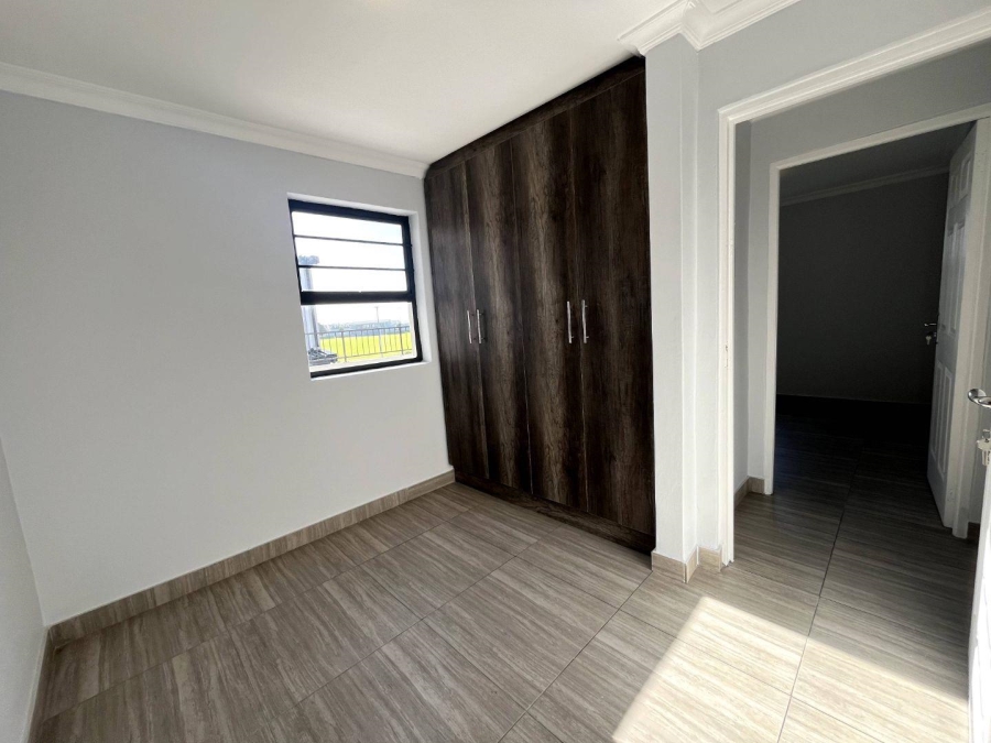 To Let 3 Bedroom Property for Rent in Parklands Western Cape